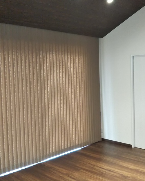 タテ型ﾄﾞﾚｰﾌﾟ